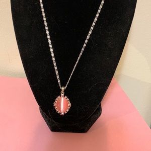 Pretty in pink necklace 18”